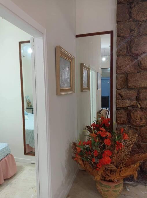 The -300 -A Centrally Located Heritage Home スパルティ エクステリア 写真